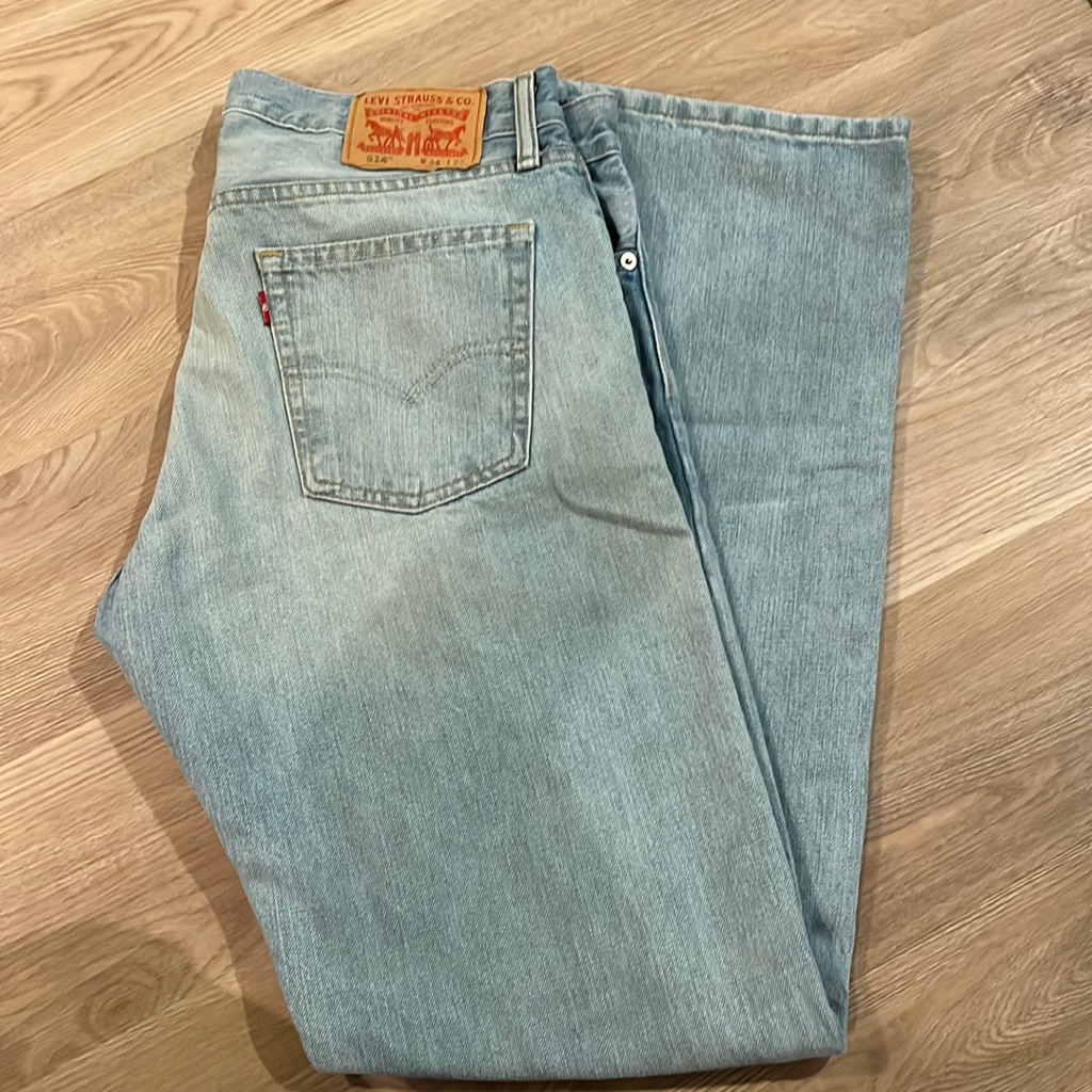 Levis 514